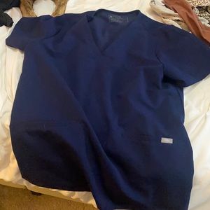 Figs Navy Casma Top large